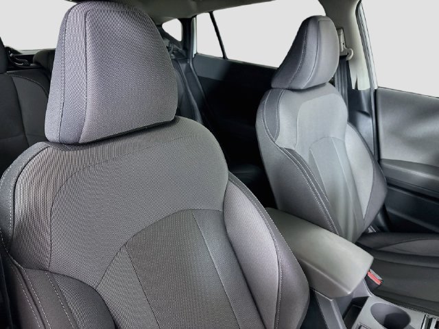 Certified 2026 Subaru Crosstrek 2.5i Premium AWD/4WD image 31