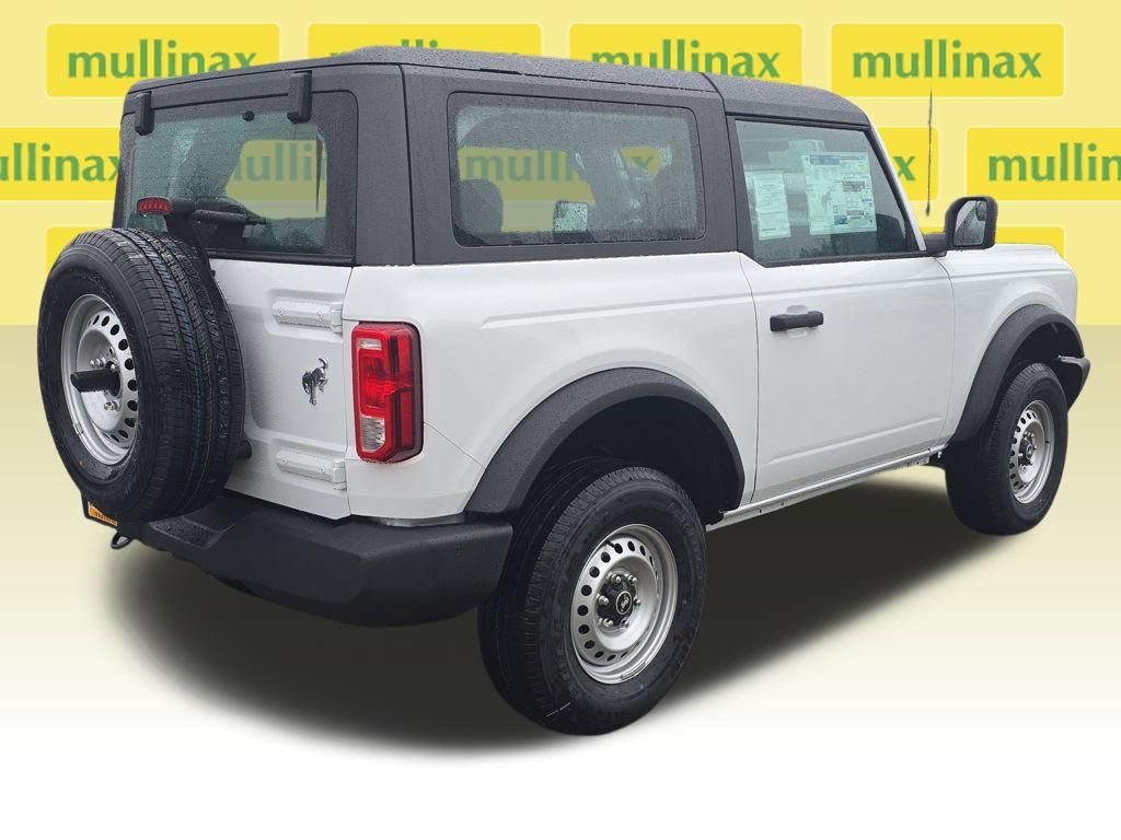 New 2026 Ford Bronco 2-Door image 3