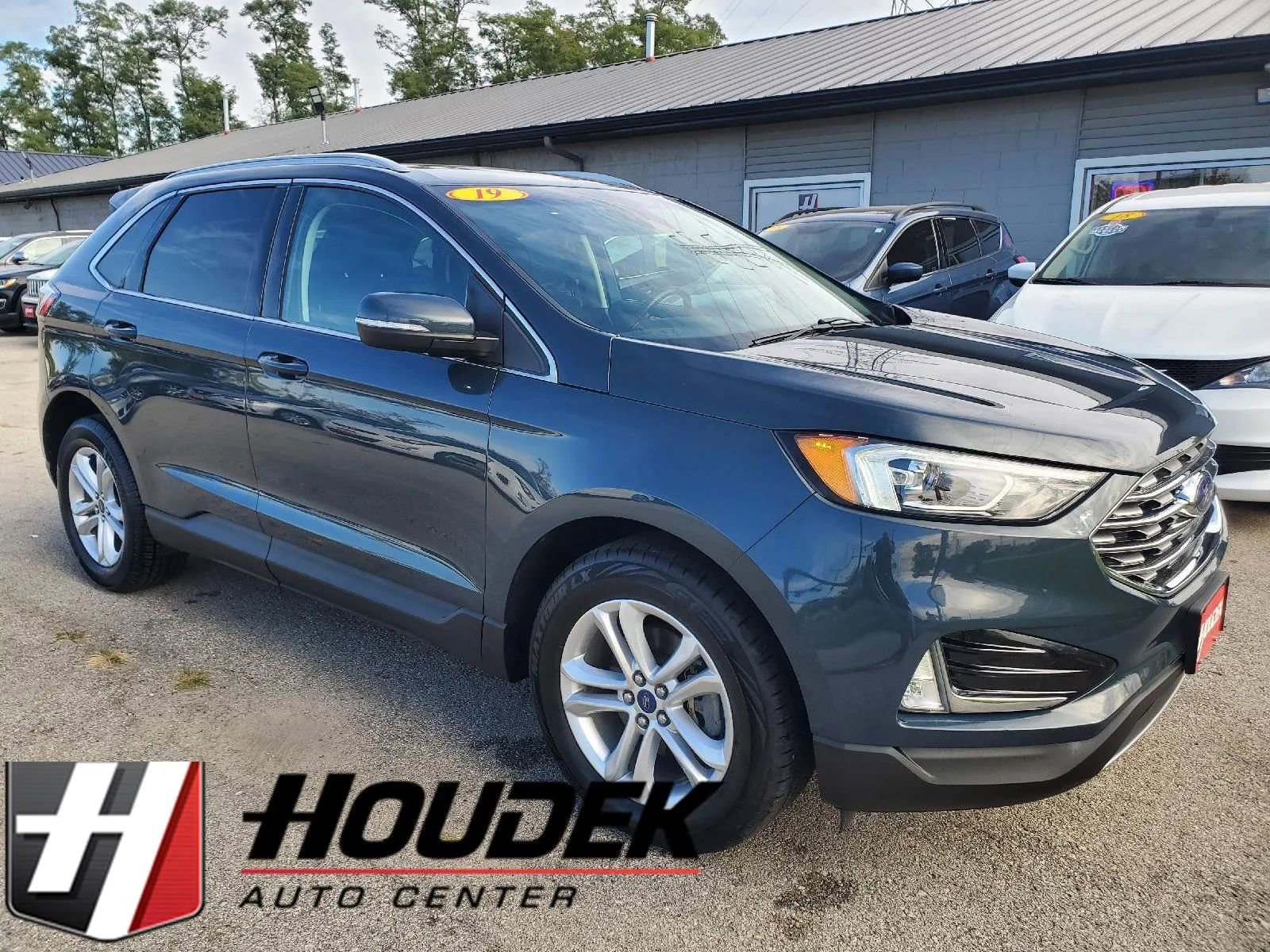 Used 2019 Ford Edge SEL w/ Equipment Group 201A image 1