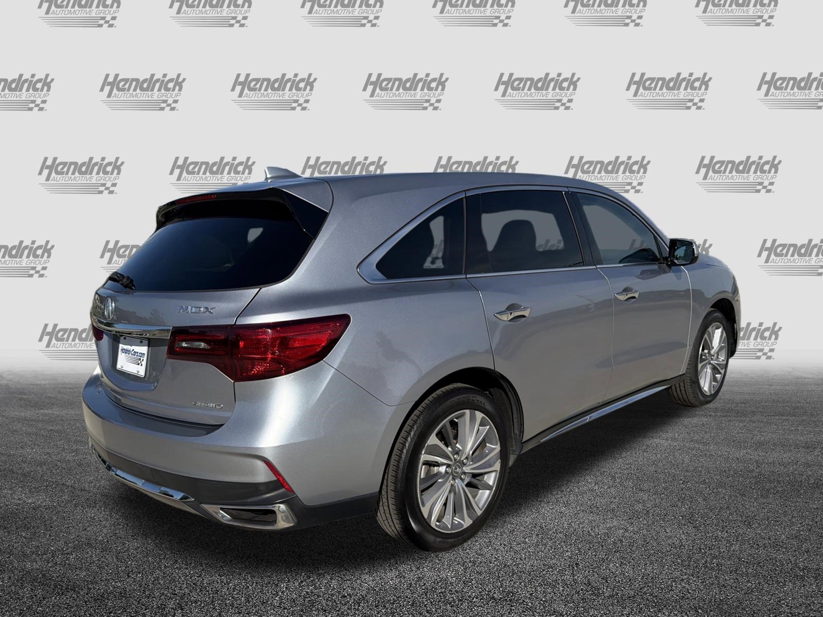 Used 2017 Acura MDX SH-AWD w/ Technology Package image 11