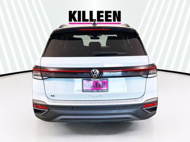New 2026 Volkswagen Taos SE image 6