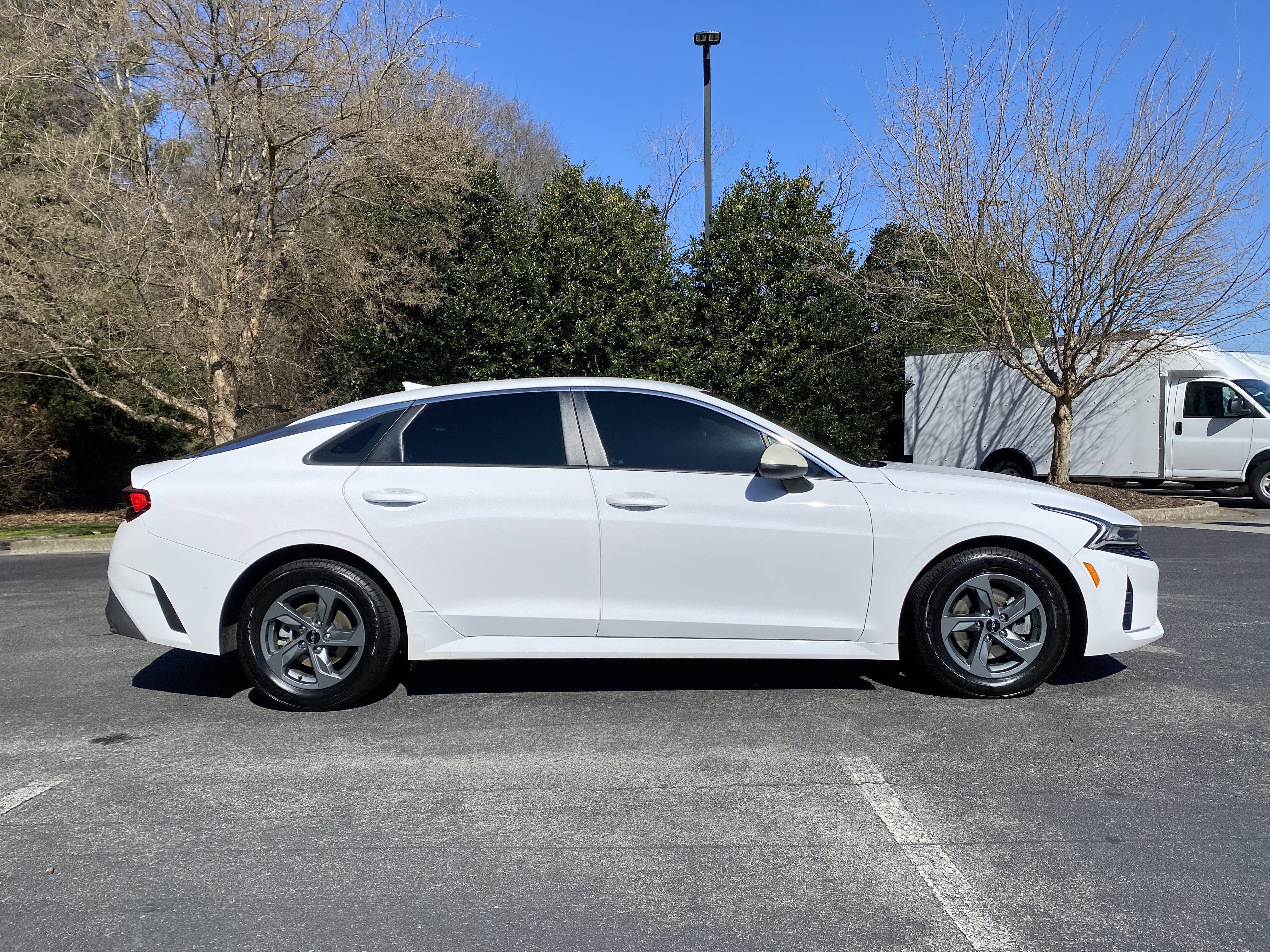 Used 2022 Kia K5 LX image 10