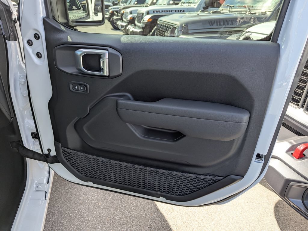 New 2026 Jeep Wrangler Sport AWD/4WD image 21