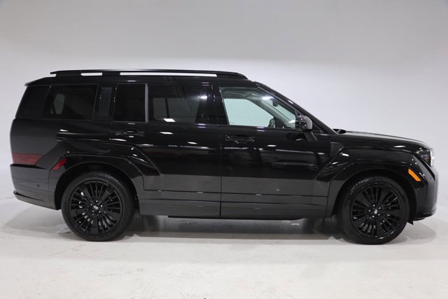 Used 2025 Hyundai Santa Fe Calligraphy FWD image 8