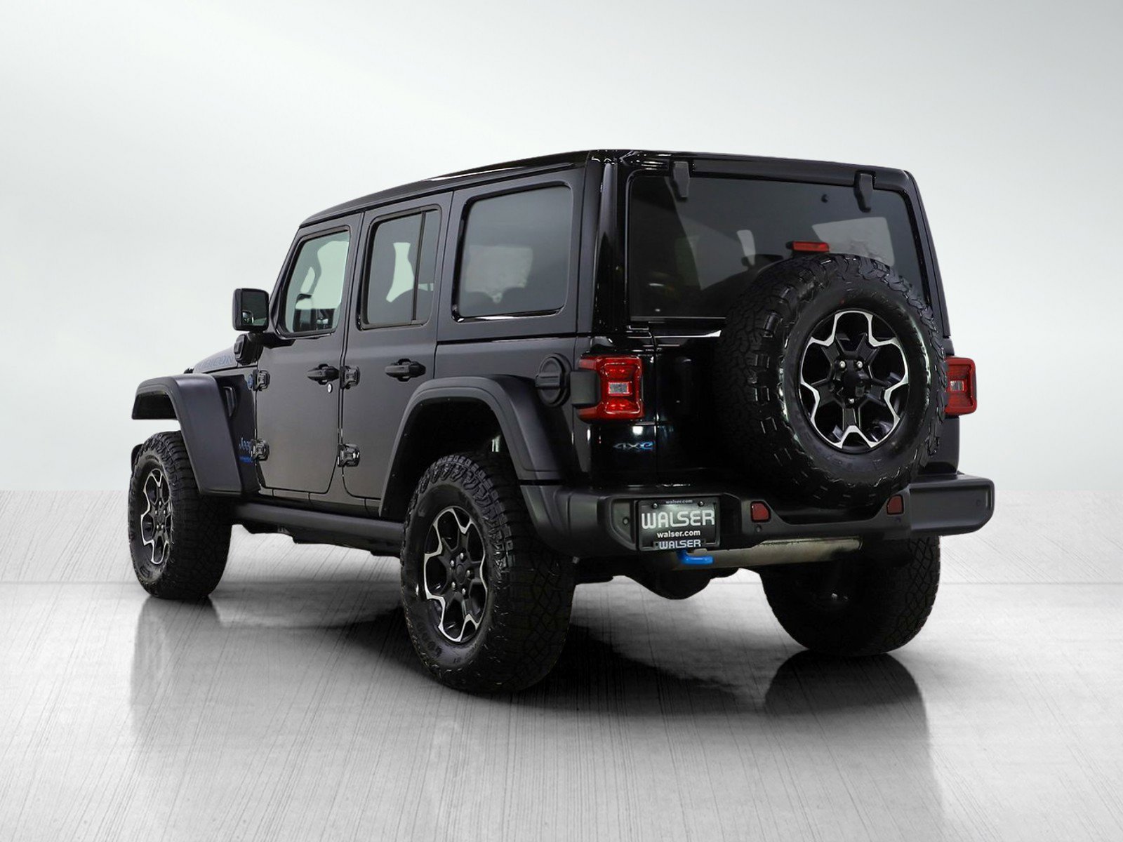 Used 2022 Jeep Wrangler Unlimited Rubicon 4xe w/ Cold Weather Group image 3