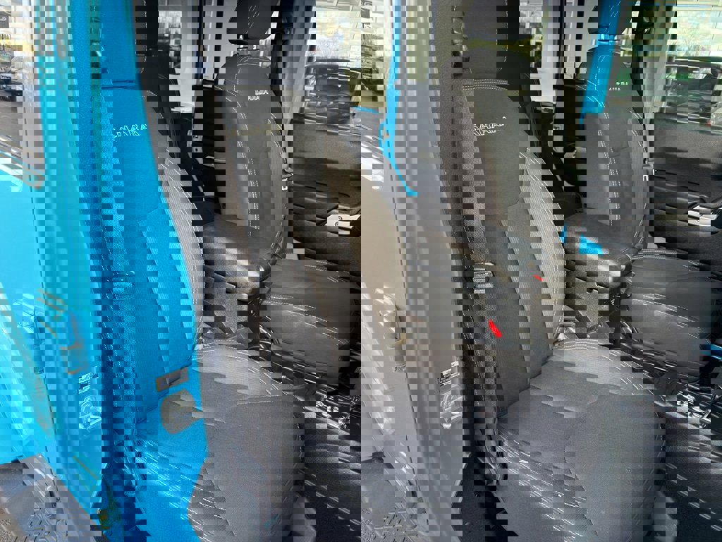 Used 2018 Jeep Wrangler Unlimited Sahara image 9