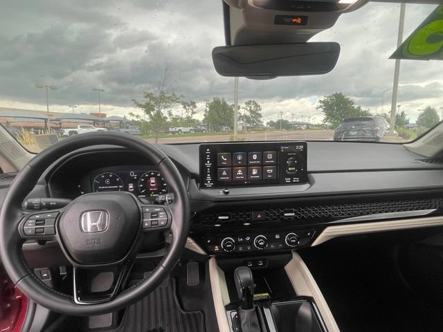 Used 2025 Honda Accord EX-L image 13