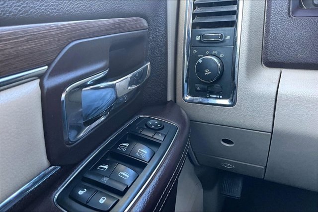 Used 2013 RAM 2500 Laramie w/ Convenience Group image 16