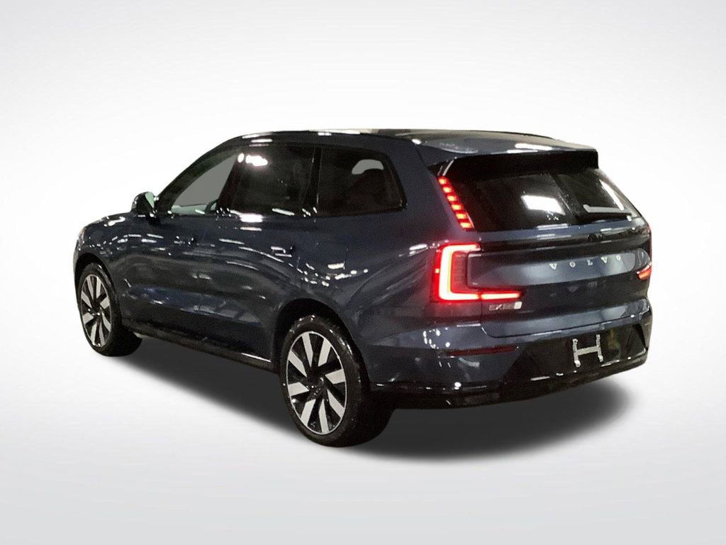 New 2025 Volvo EX90 Ultra image 3