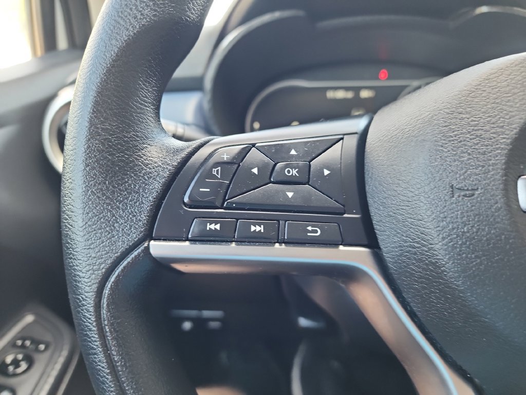 Used 2024 Nissan Versa SV FWD image 20