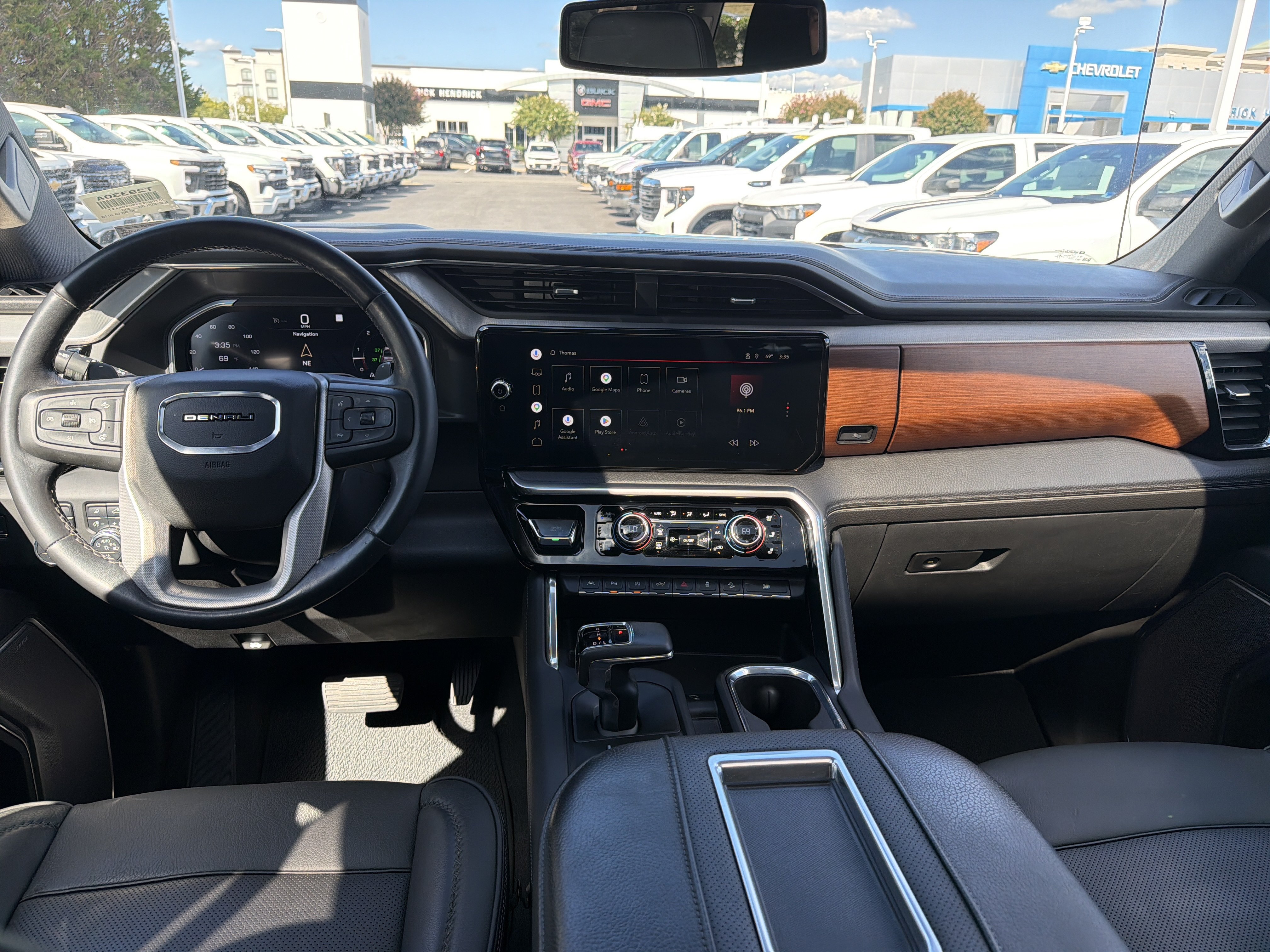 Used 2022 GMC Sierra 1500 Denali AWD/4WD image 30