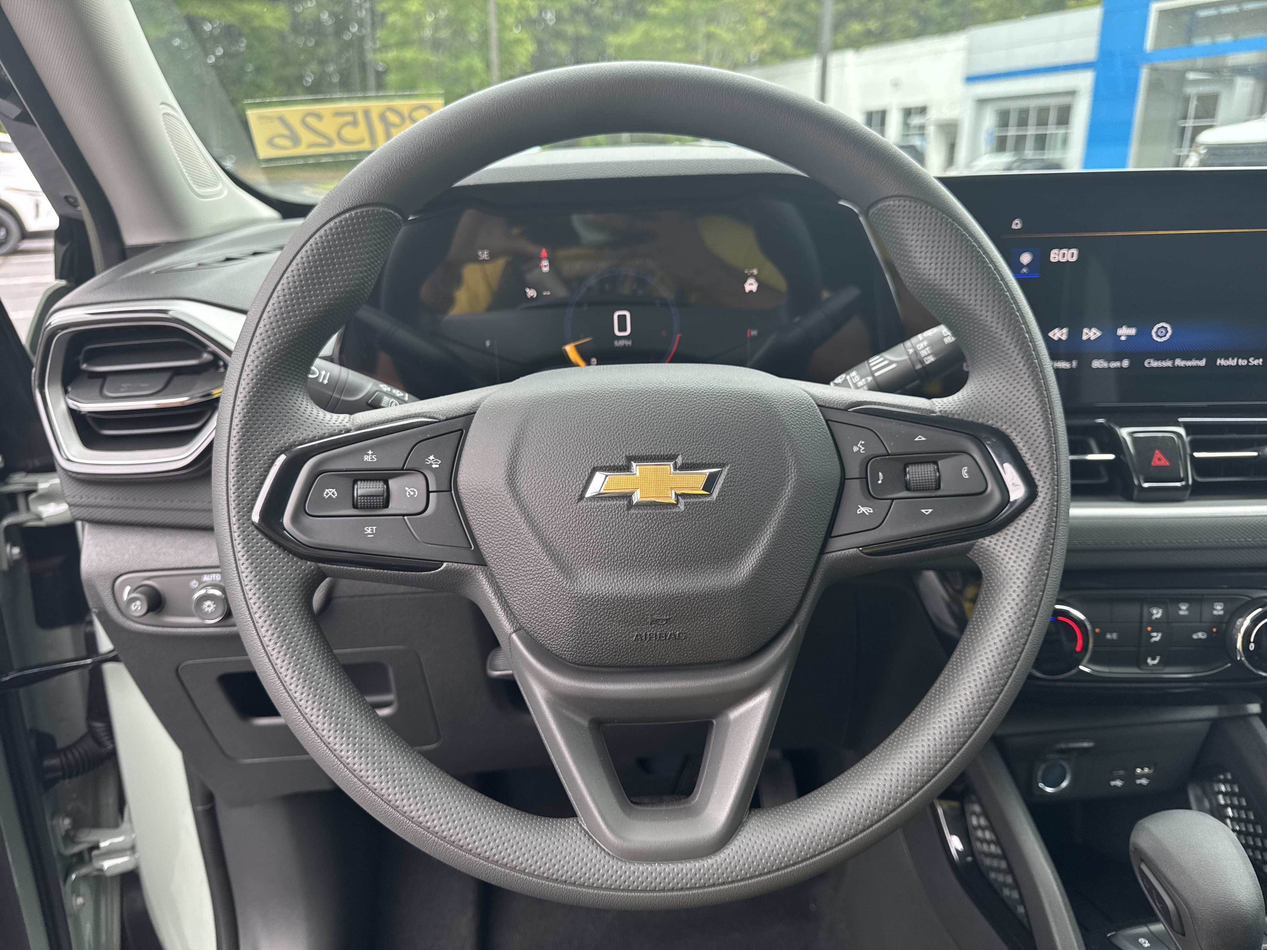 New 2026 Chevrolet TrailBlazer LT w/ Driver Confidence Package FWD image 23