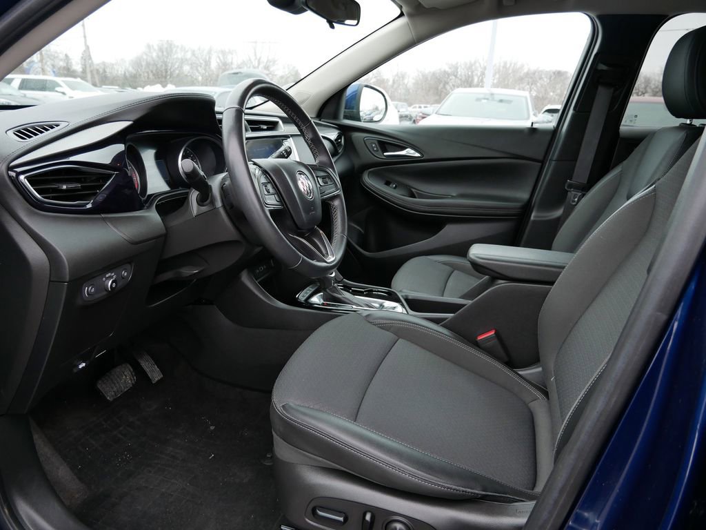 Used 2022 Buick Encore GX Select image 11