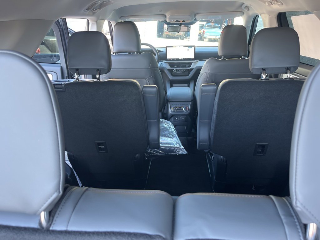 New 2026 Ford Explorer Active image 14