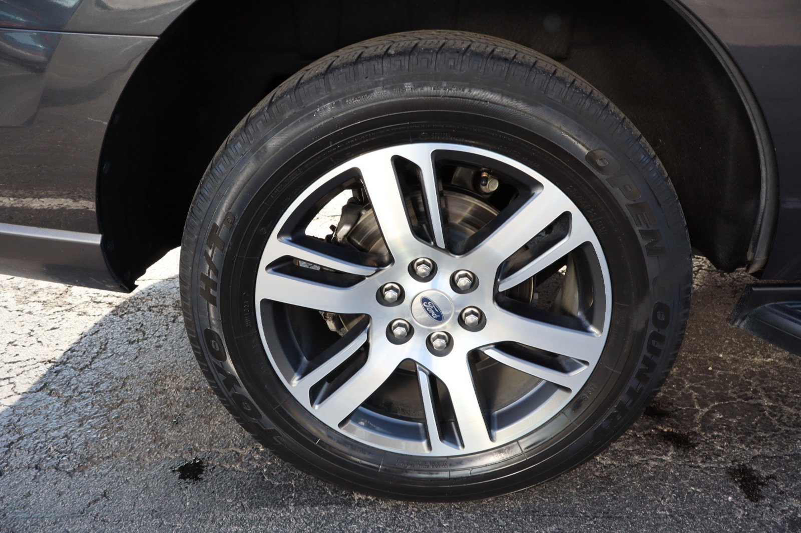 Used 2024 Ford Expedition Limited AWD/4WD image 38
