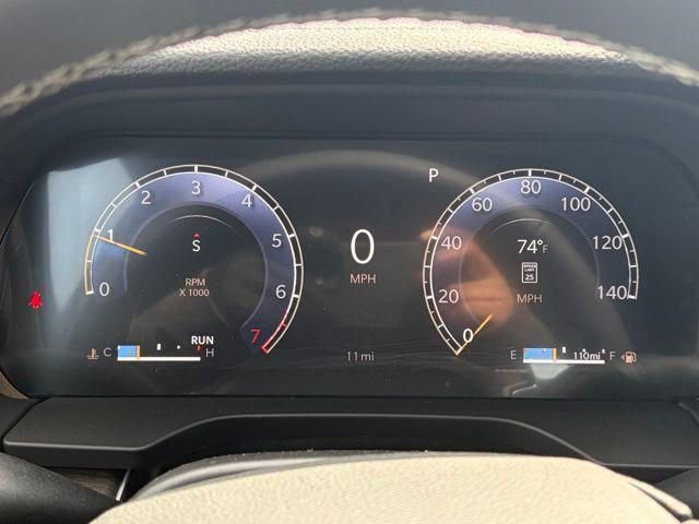 New 2026 Jeep Grand Cherokee Altitude AWD/4WD image 19