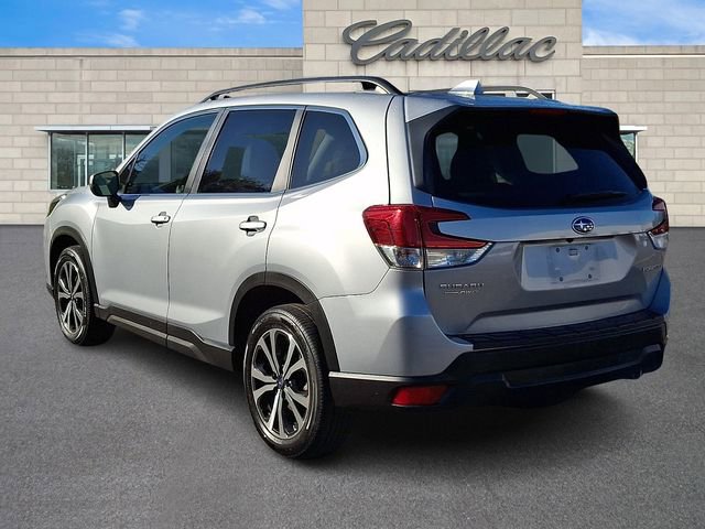 Used 2022 Subaru Forester Limited AWD/4WD image 5