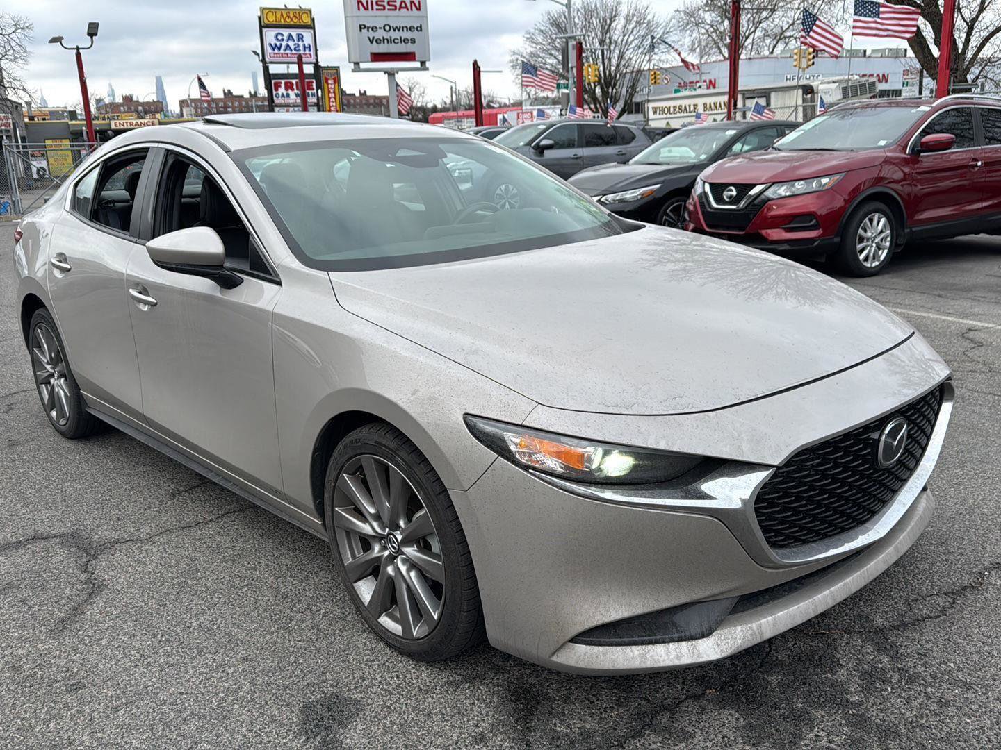Used 2024 MAZDA MAZDA3 s image 10