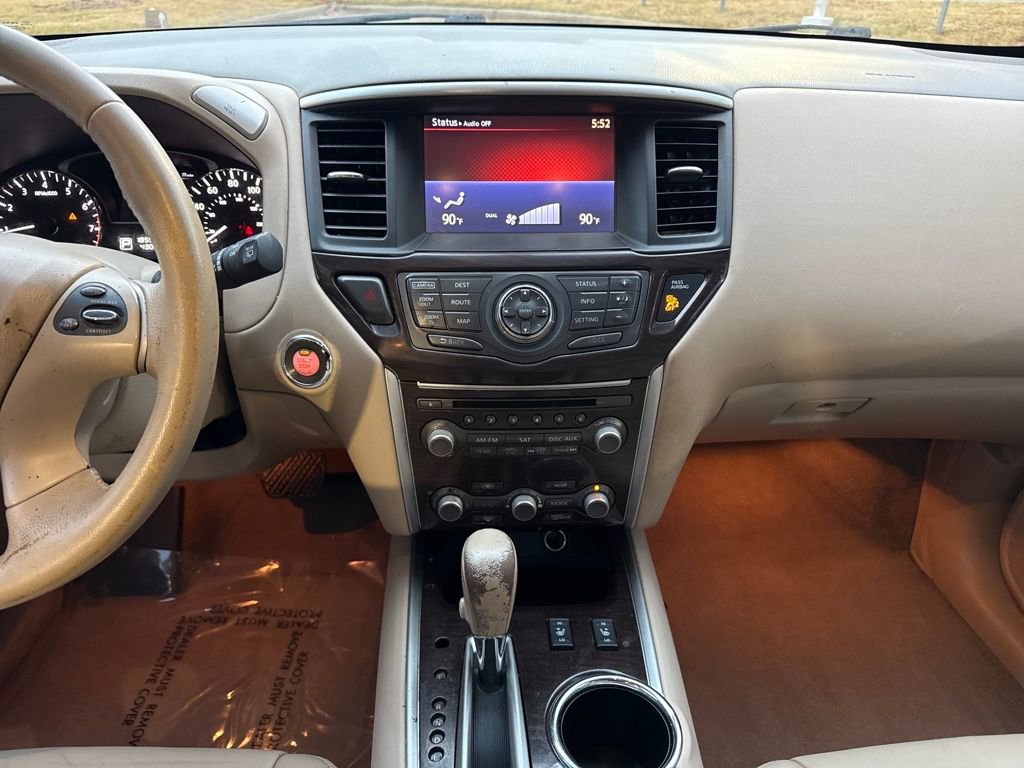 Used 2015 Nissan Pathfinder SL w/ SL Tech Package image 17