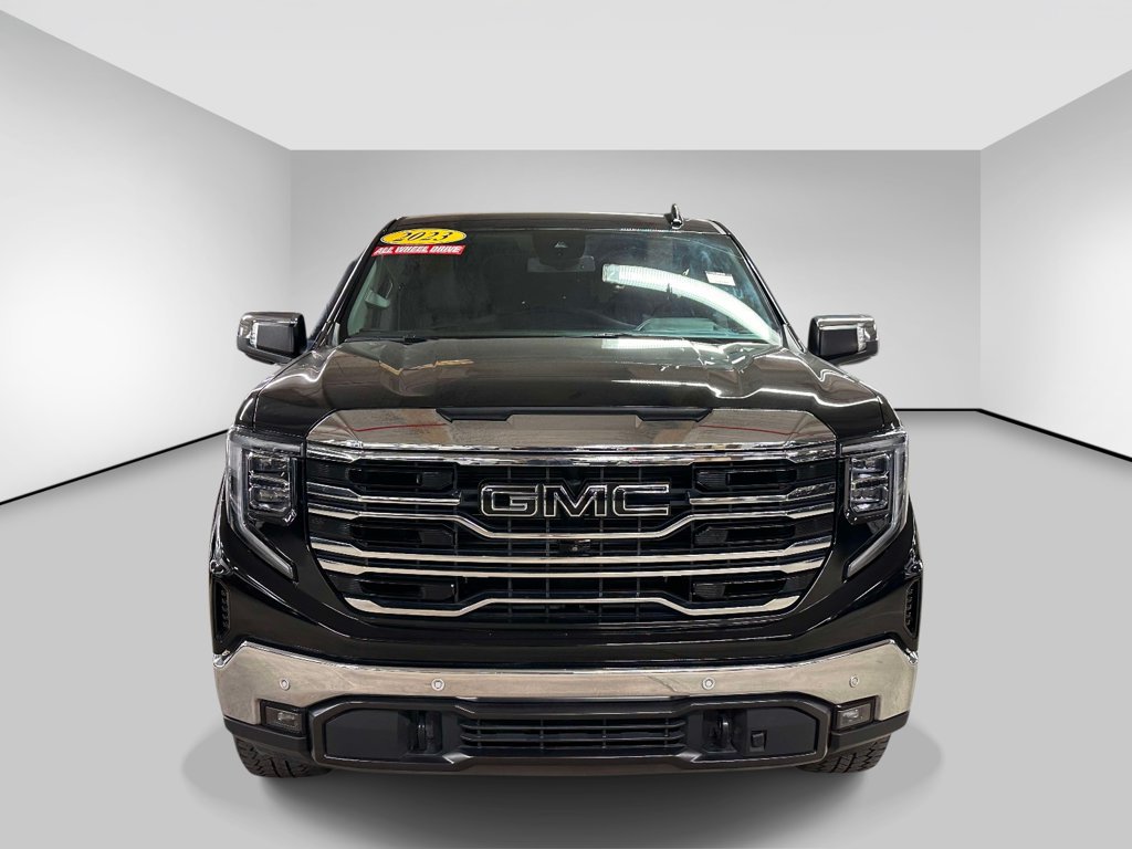 Used 2023 GMC Sierra 1500 SLT w/ SLT Premium Plus Package AWD/4WD image 7