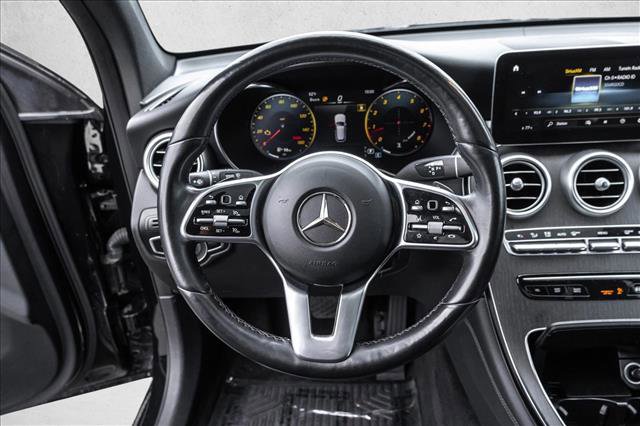 Used 2020 Mercedes-Benz GLC 300 4MATIC image 13