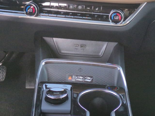 New 2026 Chevrolet Equinox ACTIV image 18
