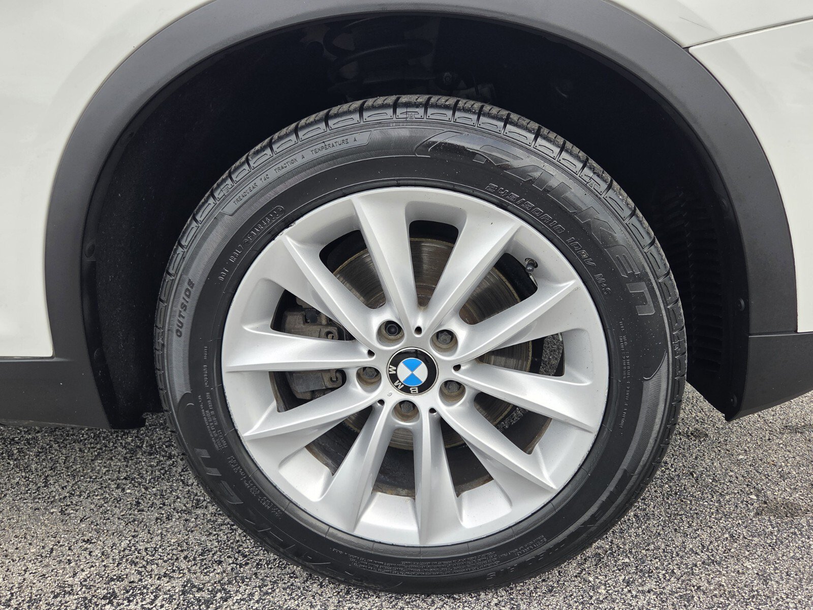 Used 2017 BMW X3 xDrive28i AWD/4WD image 9