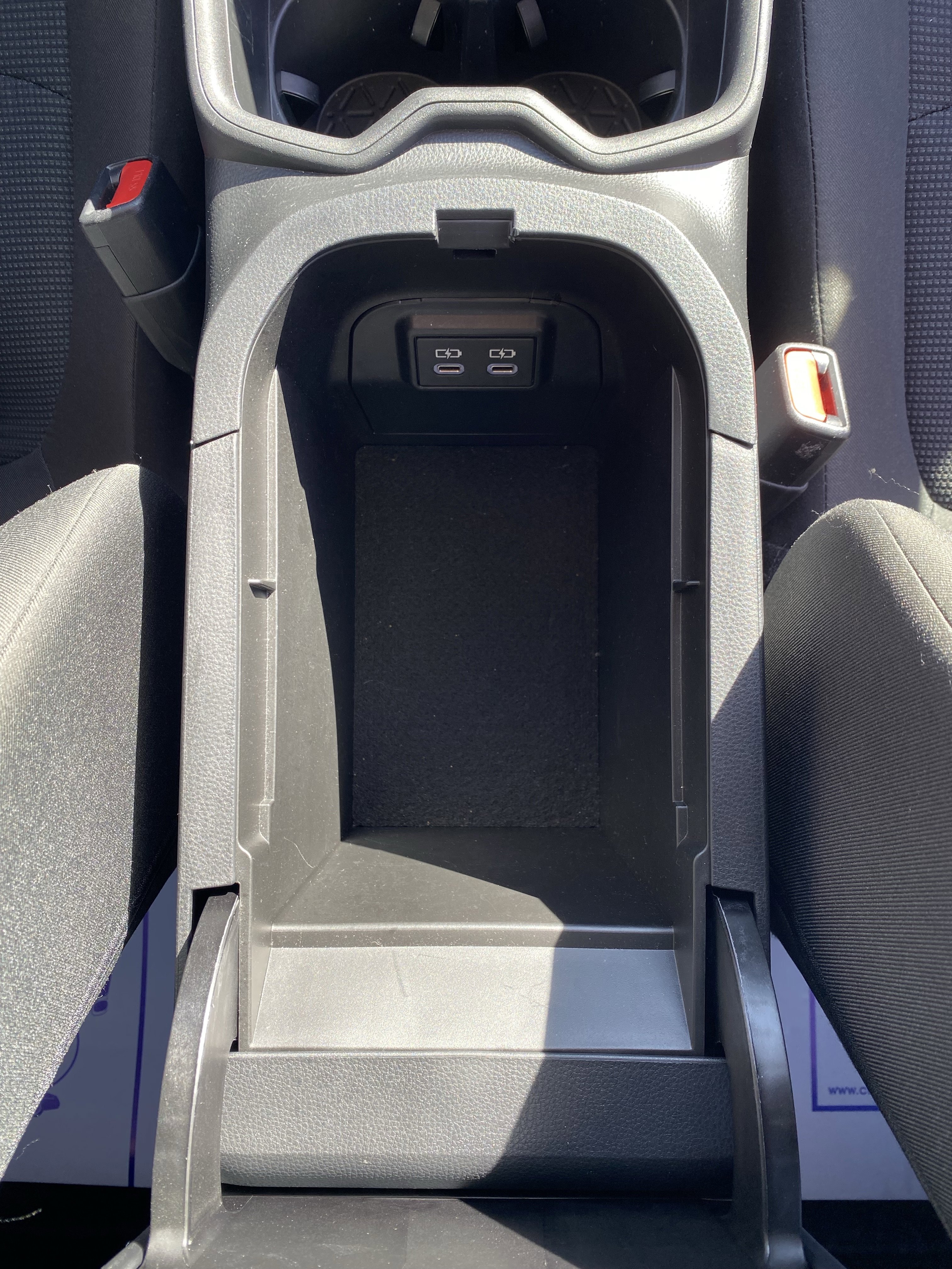 Used 2024 Toyota RAV4 LE image 14