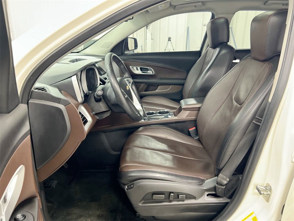 Used 2013 Chevrolet Equinox LTZ image 19