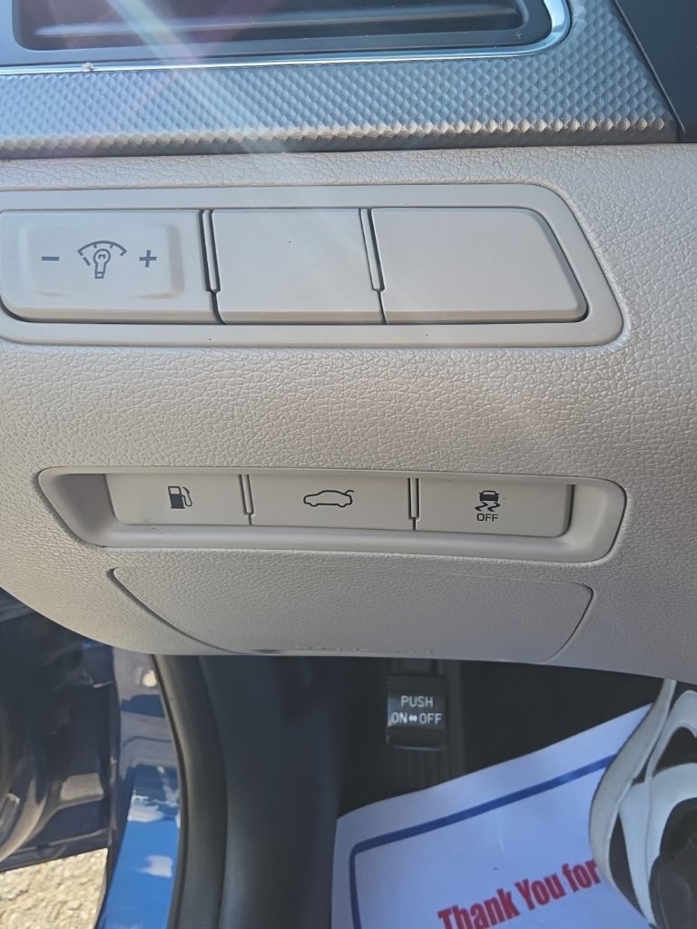 Used 2016 Hyundai Sonata SE FWD image 13