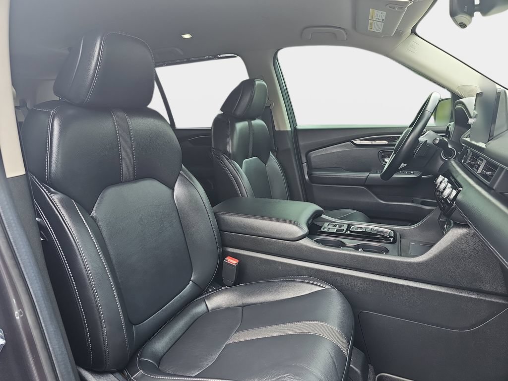 Used 2024 Honda Pilot EX-L image 12