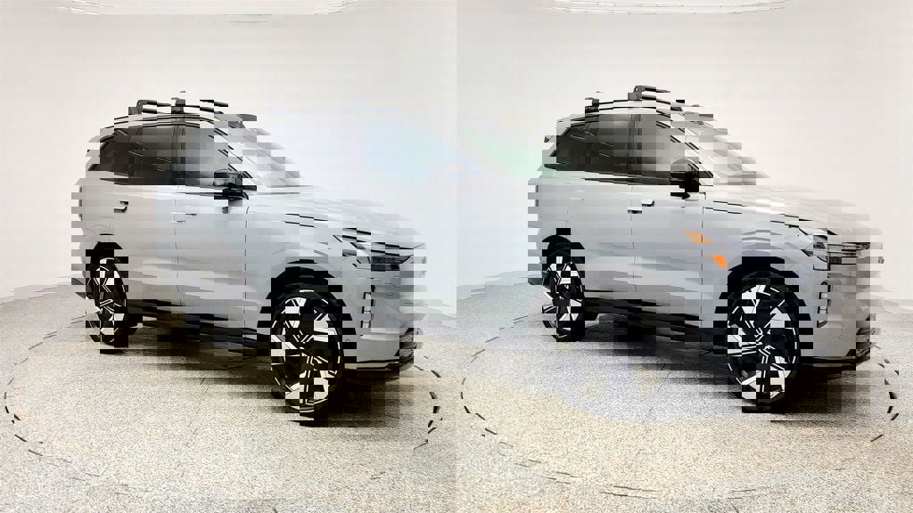 Used 2025 Volvo EX90 Ultra image 3