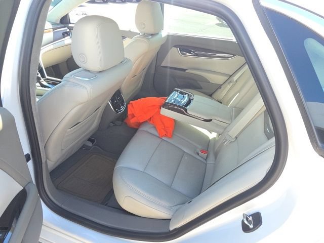 Used 2016 Cadillac XTS Vsport Platinum AWD/4WD image 7