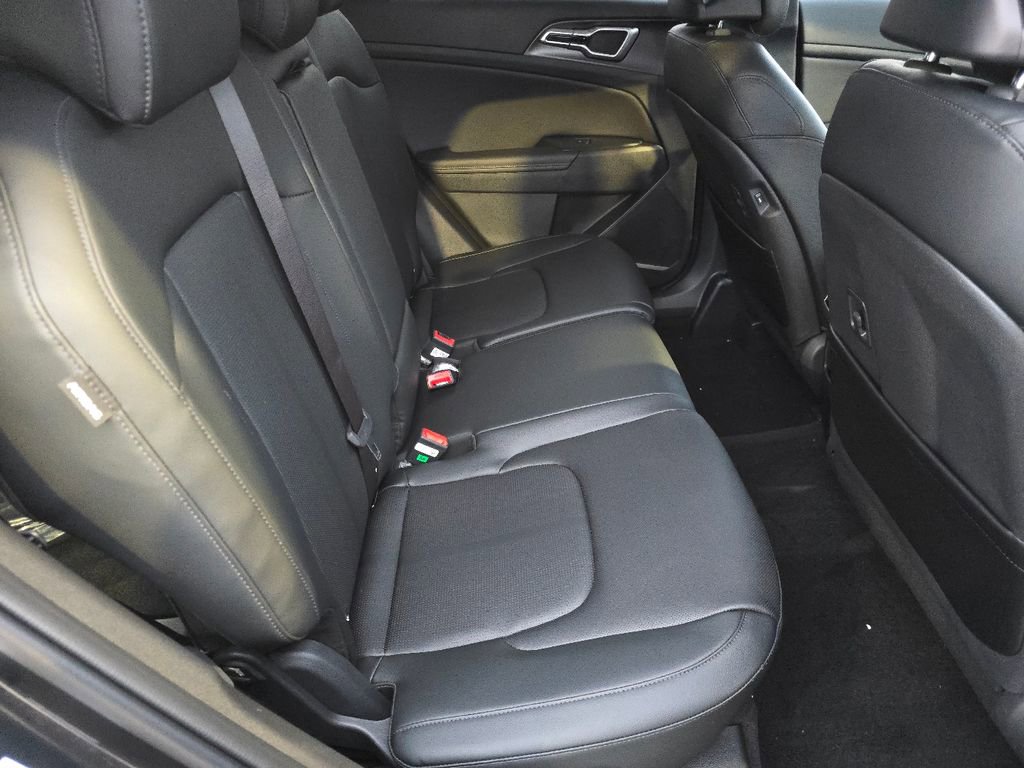 New 2026 Kia Sportage EX image 19