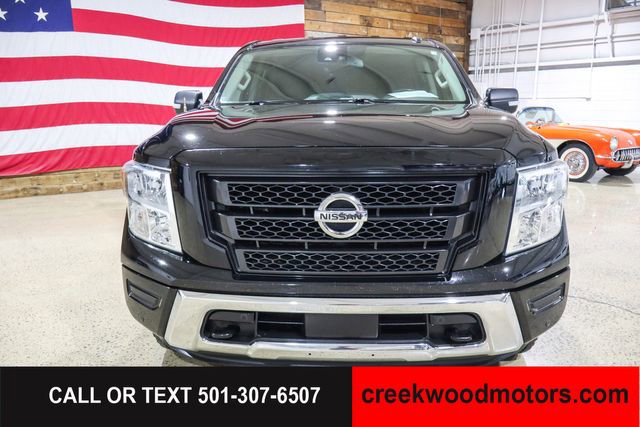 Used 2020 Nissan Titan SV w/ SV Convenience Package AWD/4WD image 2