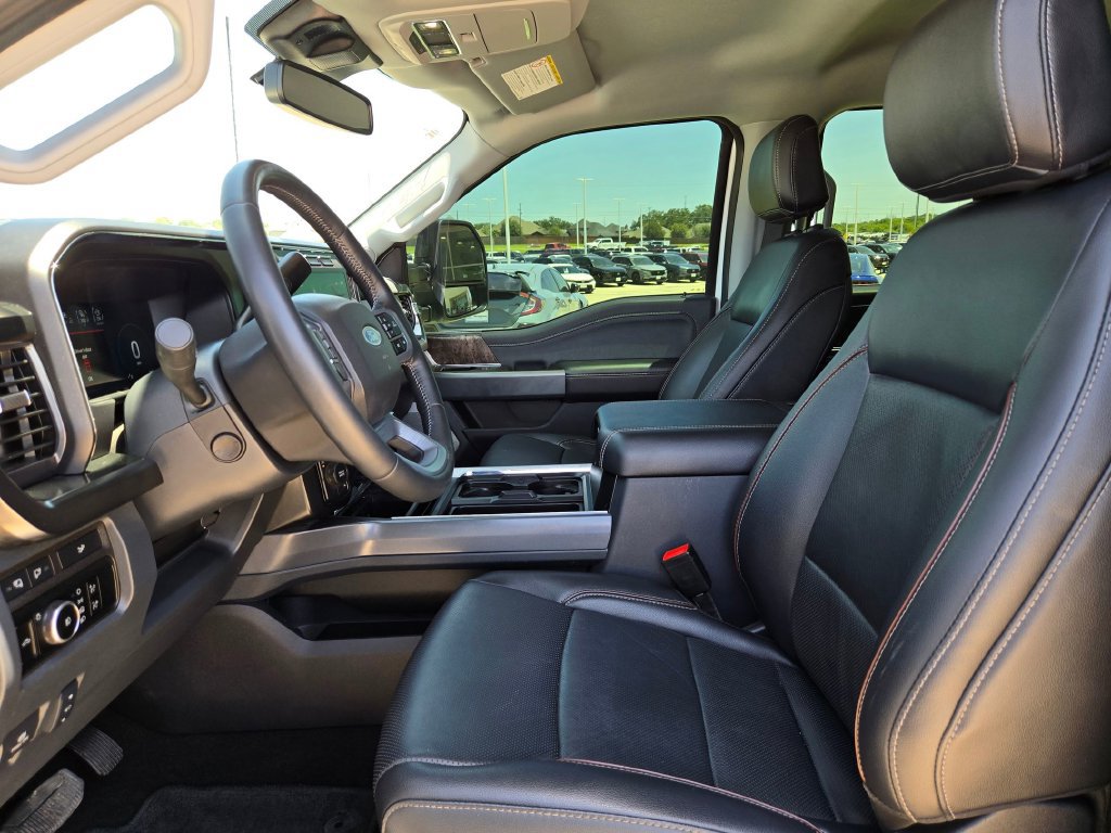 Used 2024 Ford F250 Lariat AWD/4WD image 9