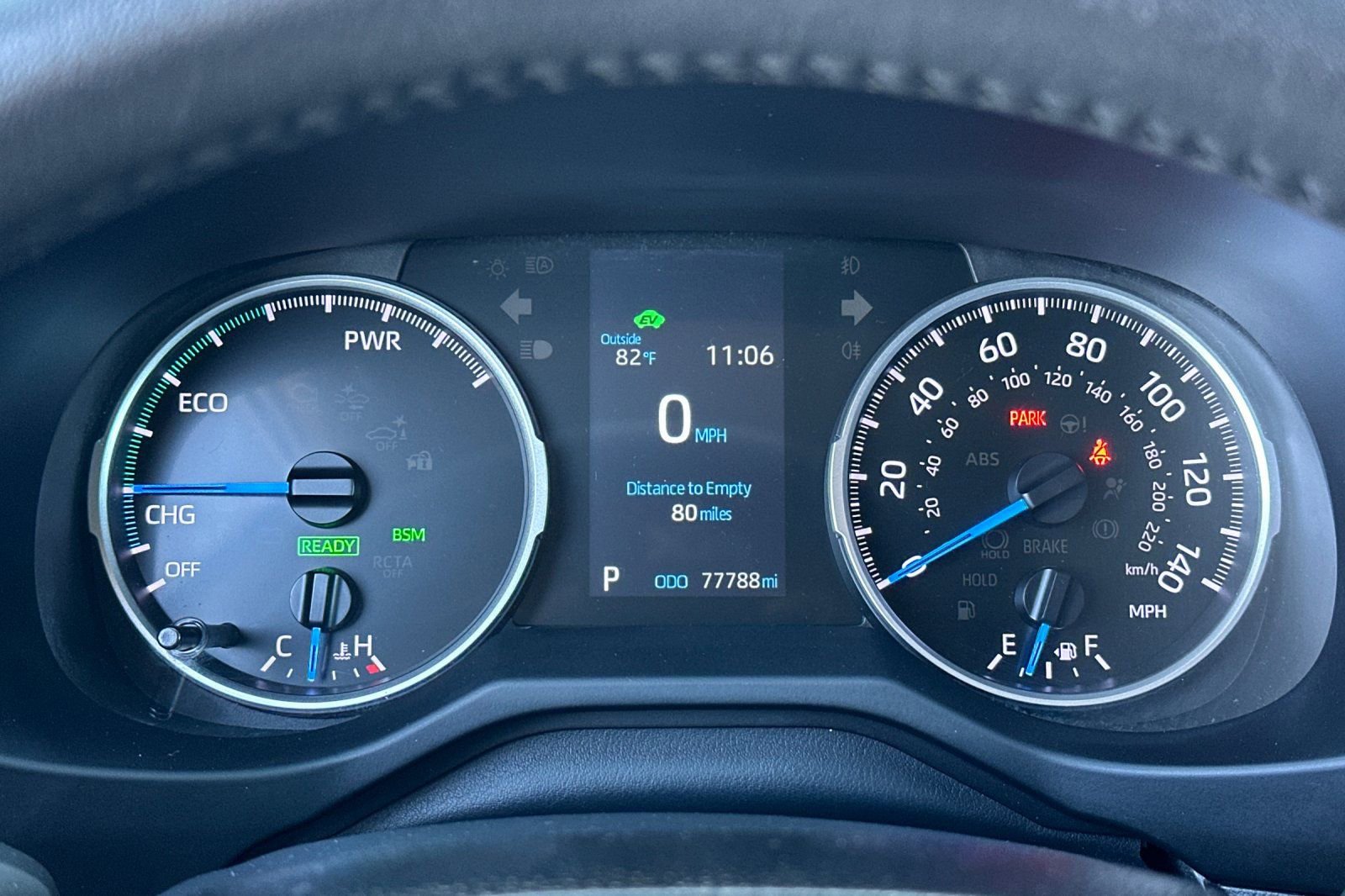 Used 2020 Toyota RAV4 XLE w/ XLE Grade Weather Package image 21