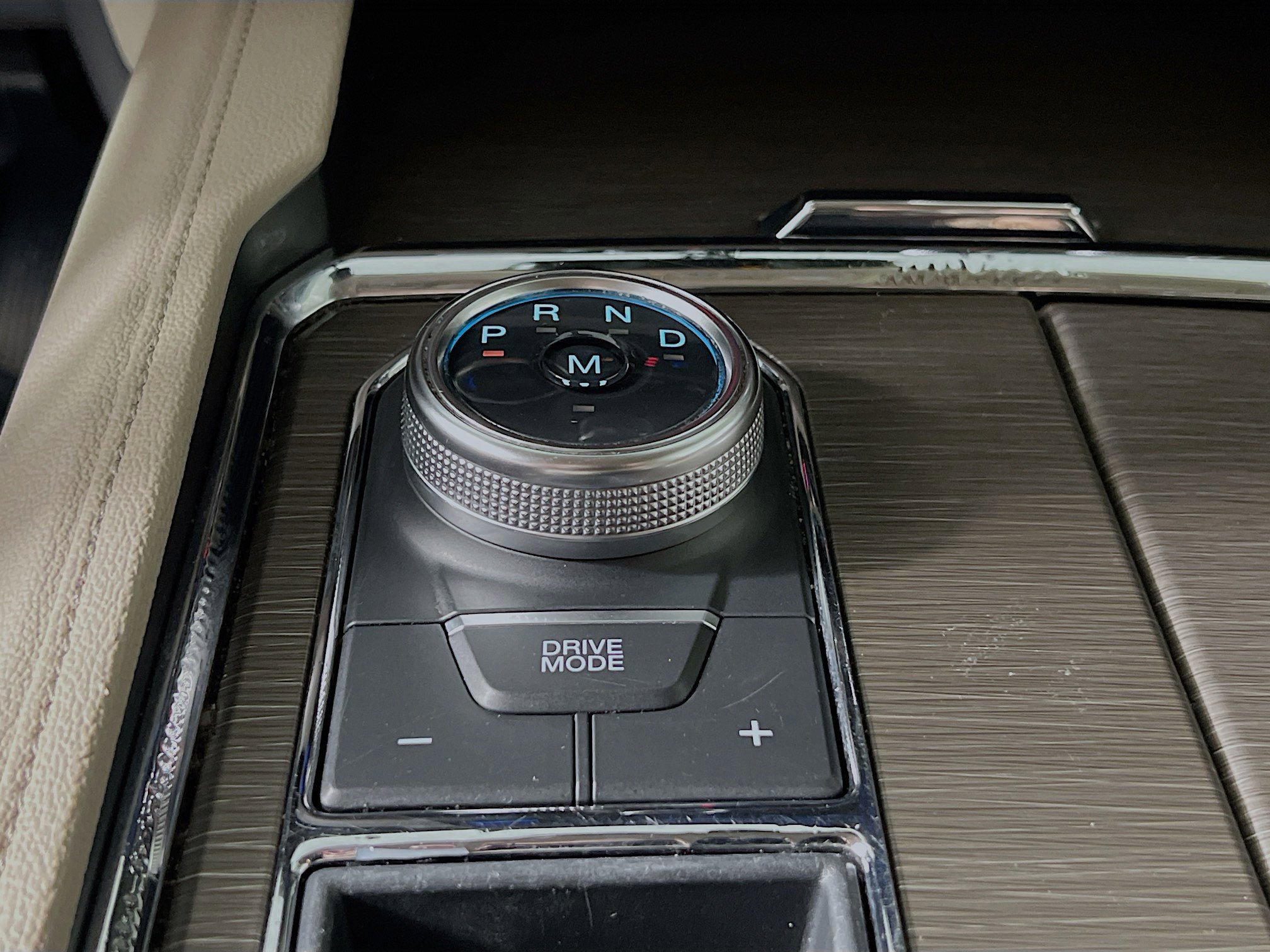 Used 2024 Ford Expedition Max Limited image 24