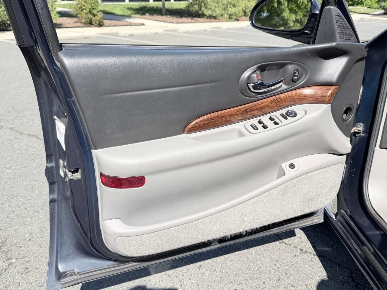 Used 2004 Buick Le Sabre Custom FWD image 10