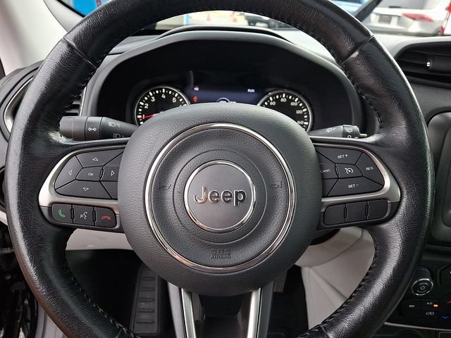 Used 2020 Jeep Renegade Limited w/ Safety and Security Group AWD/4WD image 31