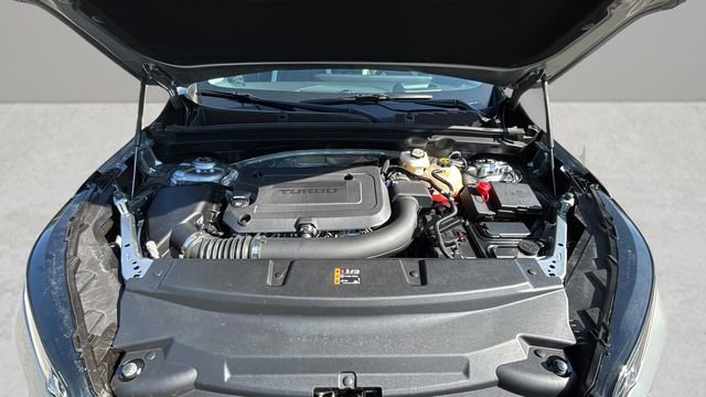 Used 2025 Buick Envision Sport Touring AWD/4WD image 32