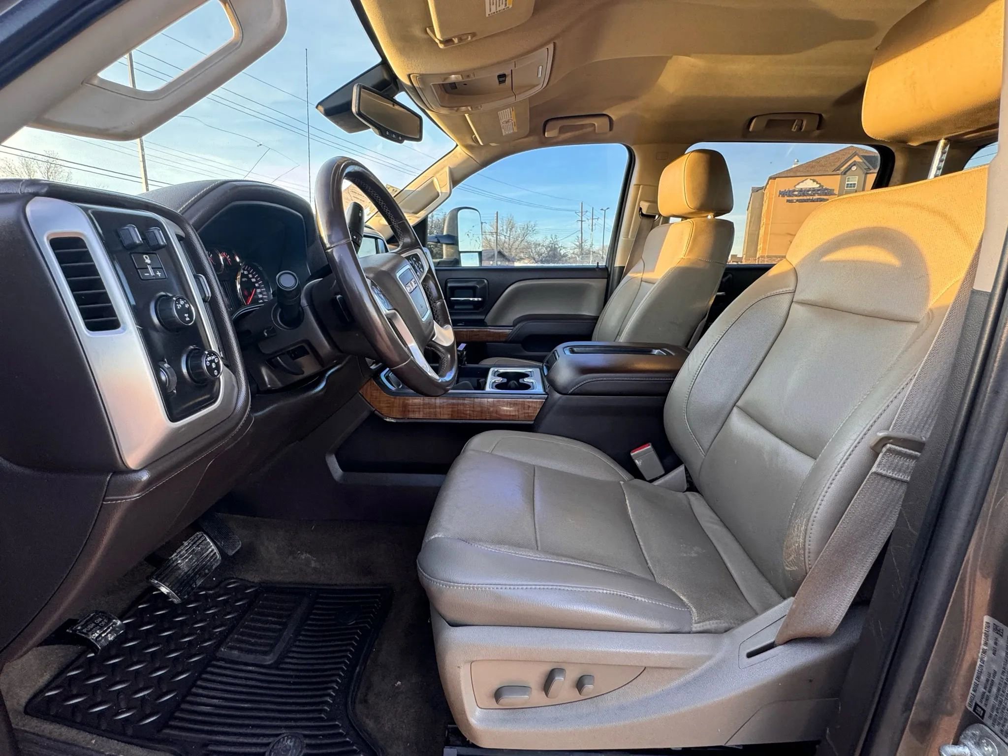 Used 2015 GMC Sierra 3500 SLT image 16