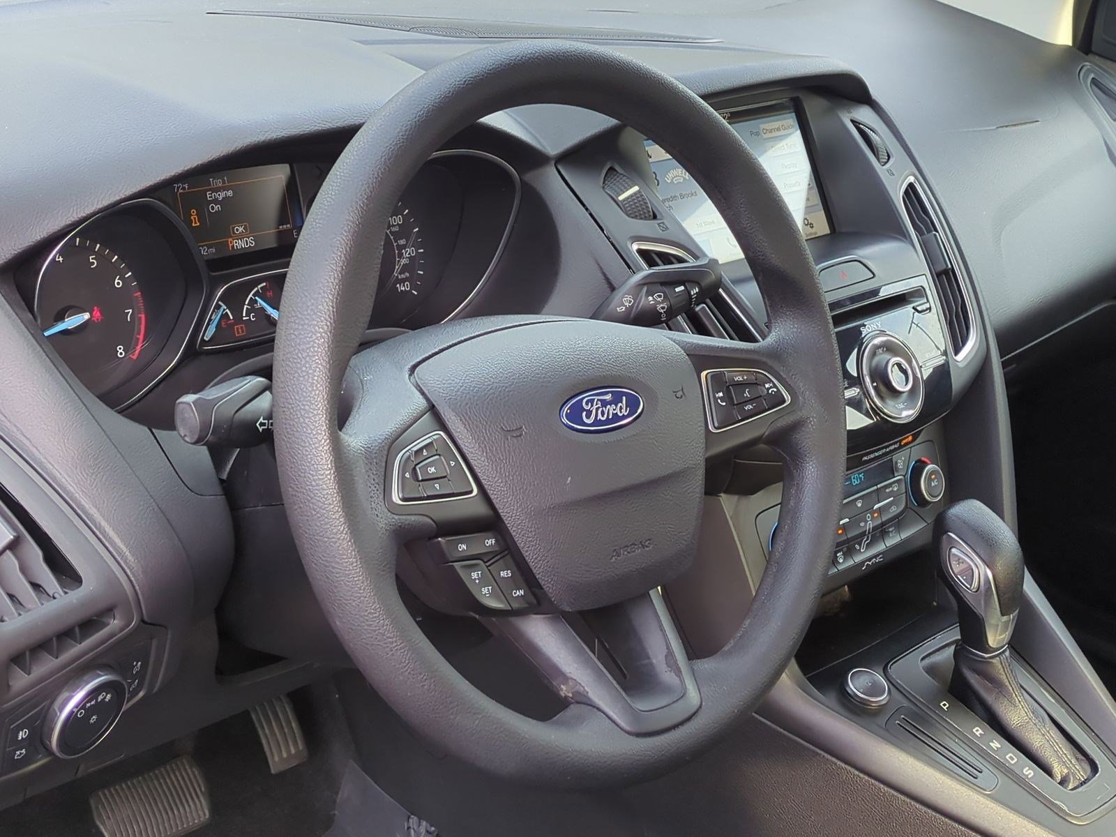 Used 2017 Ford Focus SEL image 17