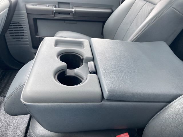 Used 2015 Ford F550 4x4 Regular Cab Super Duty image 24