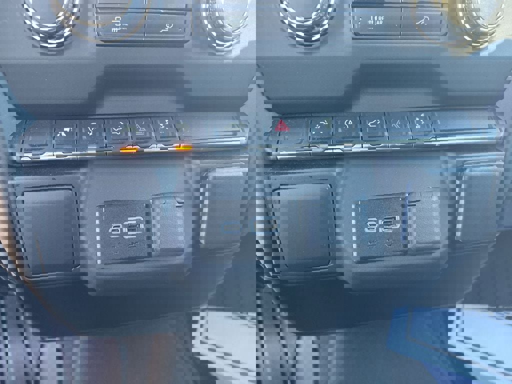 Certified 2024 Chevrolet Silverado 1500 Custom w/ Turbomax Blackout Package image 11