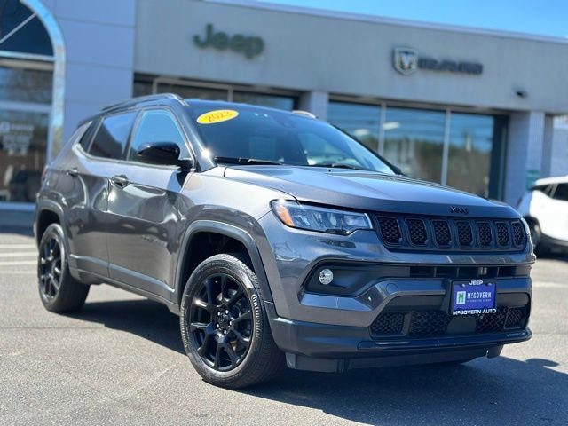 Used 2023 Jeep Compass Altitude image 7