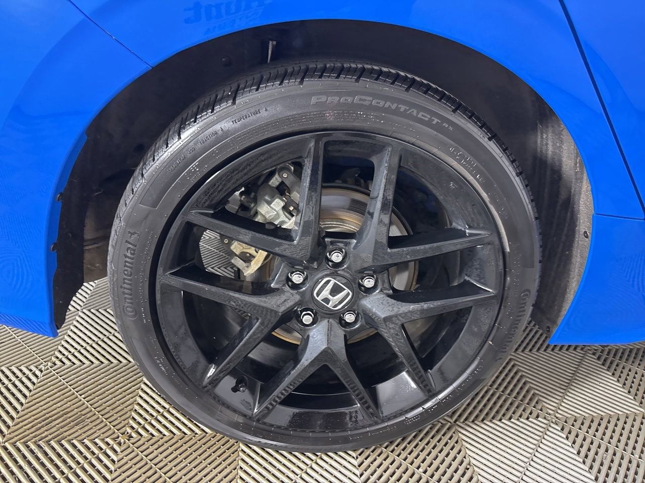 Used 2025 Honda Civic Sport image 29