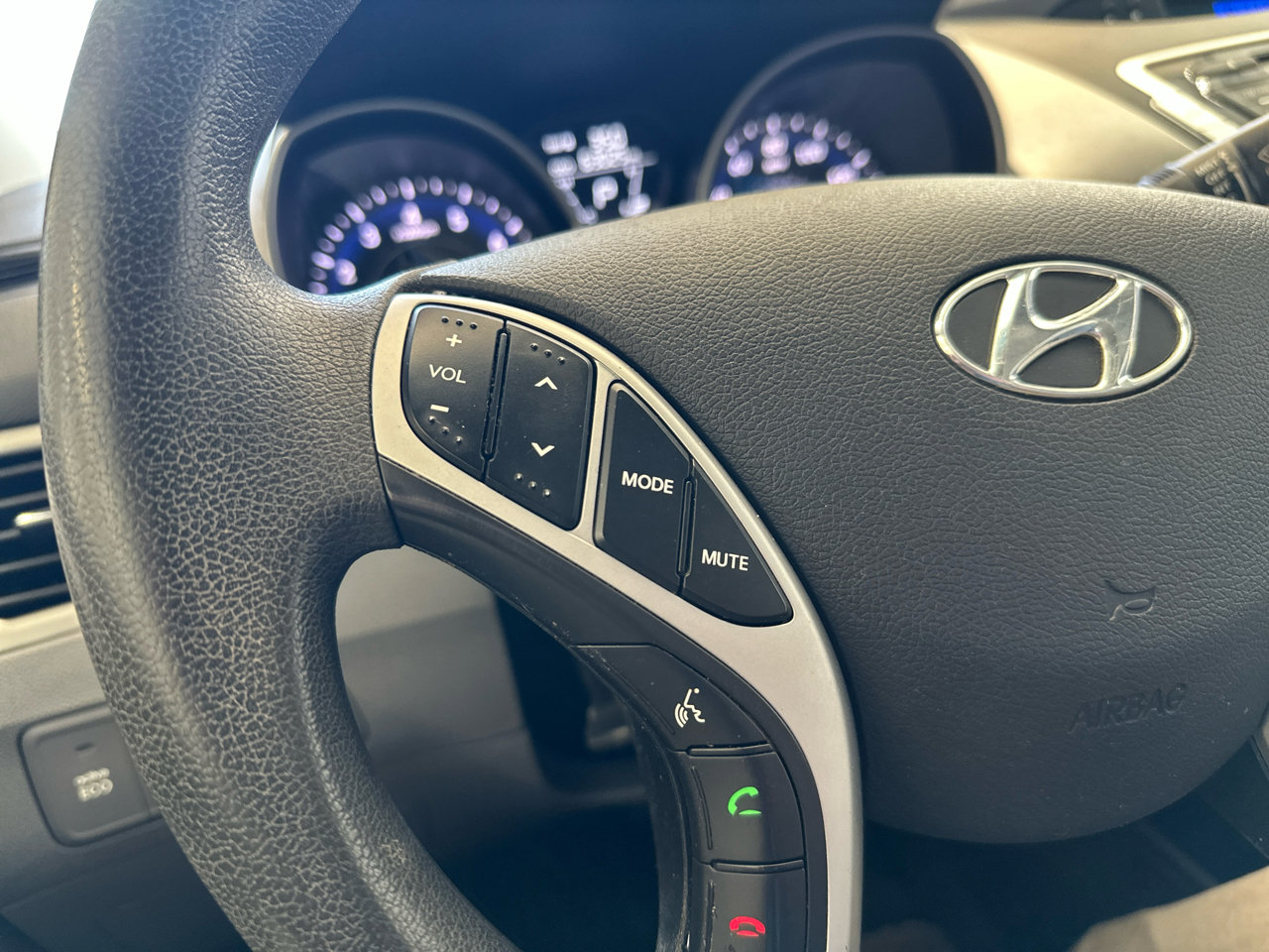 Used 2012 Hyundai Elantra GLS w/ Preferred Pkg 3 image 42