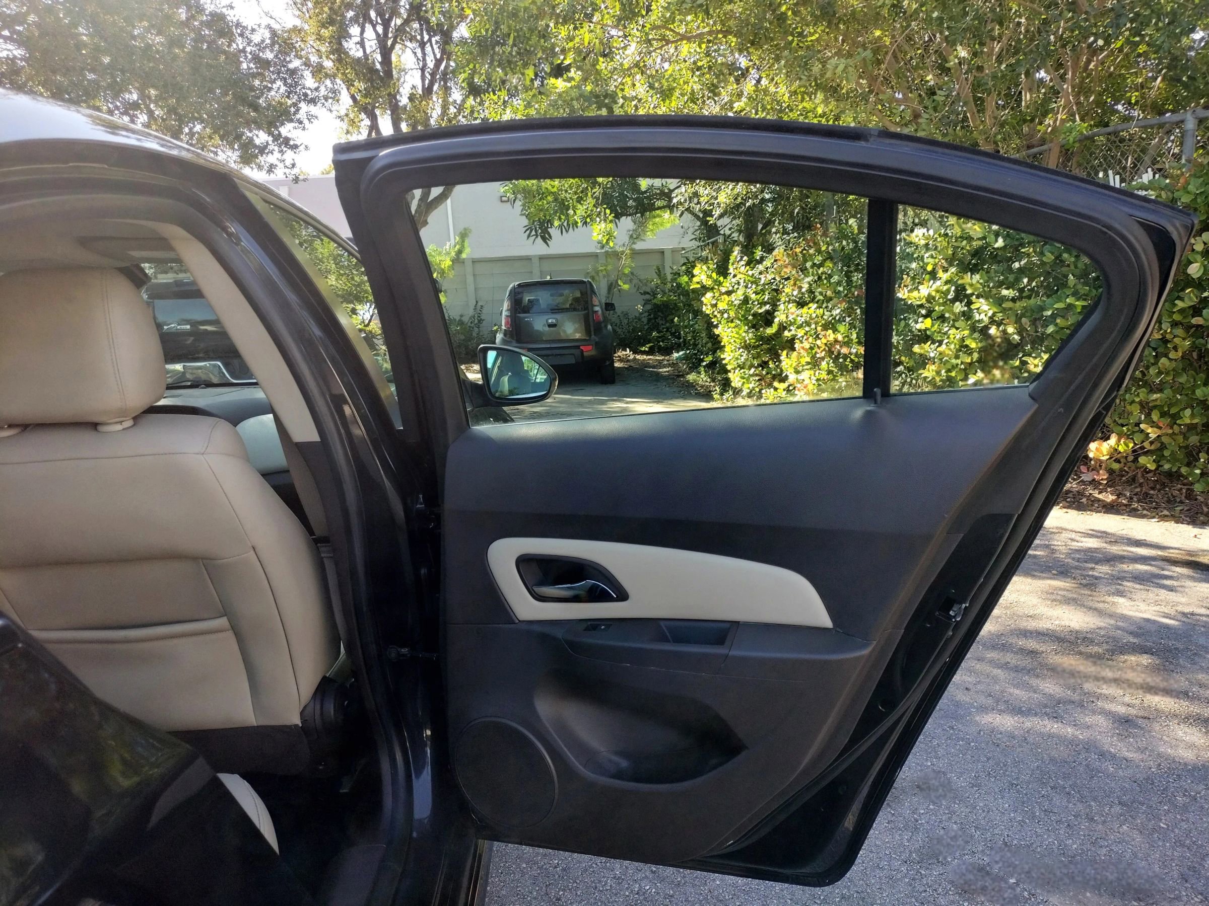 Used 2013 Chevrolet Cruze LT w/ RS Package image 20