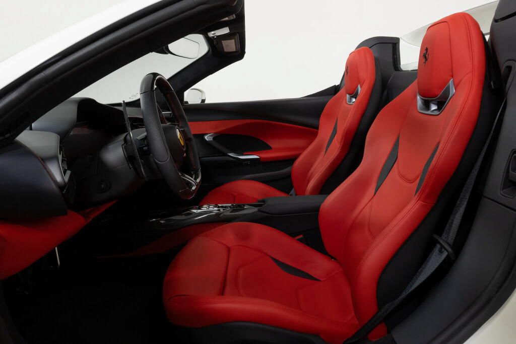 Used 2025 Ferrari 296 GTS RWD image 29